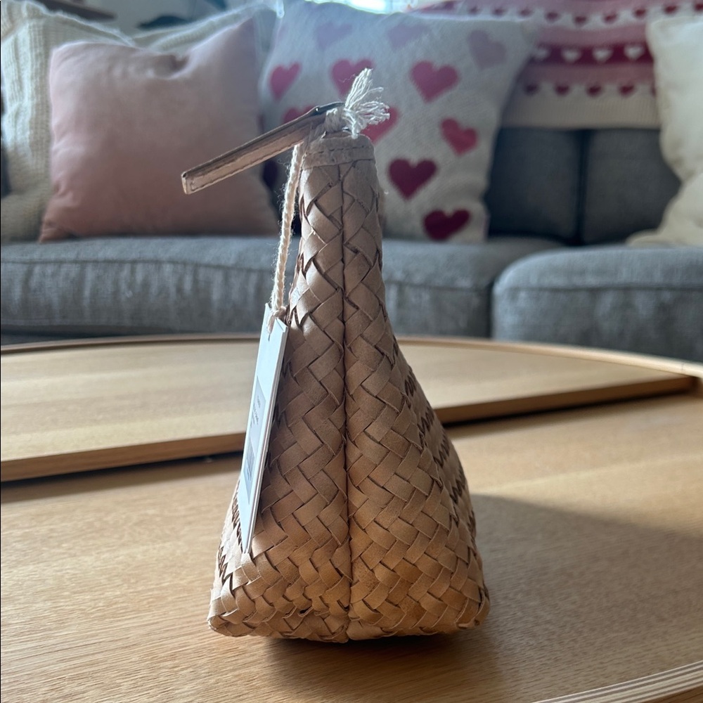 Tan Woven Women's Bag from Bembien - Picture 7 of 12